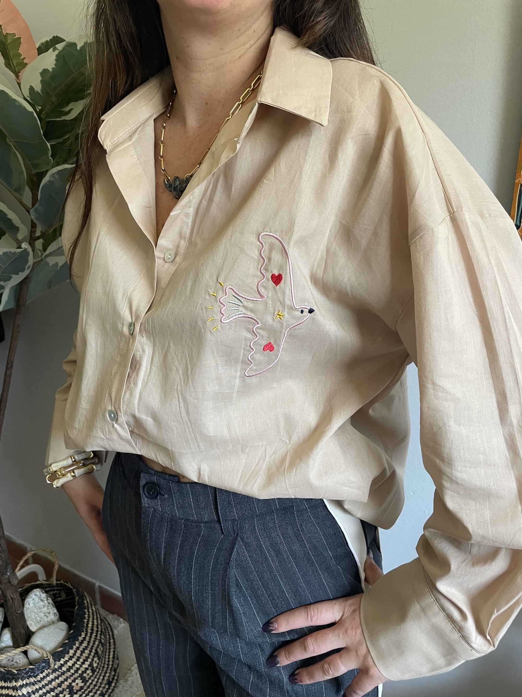 Chemise - Beige & Broderie