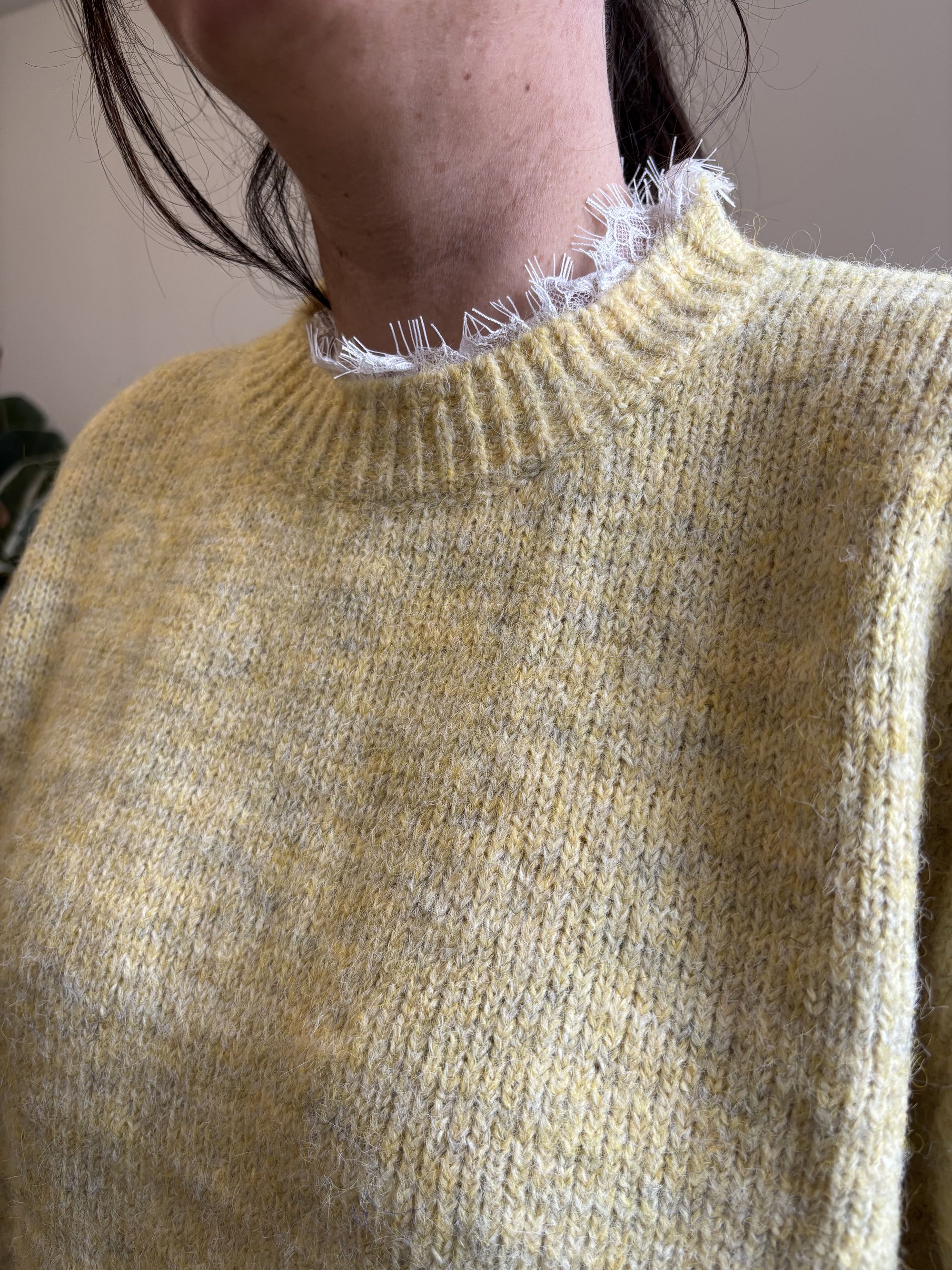 Pull Jaune Dentelle