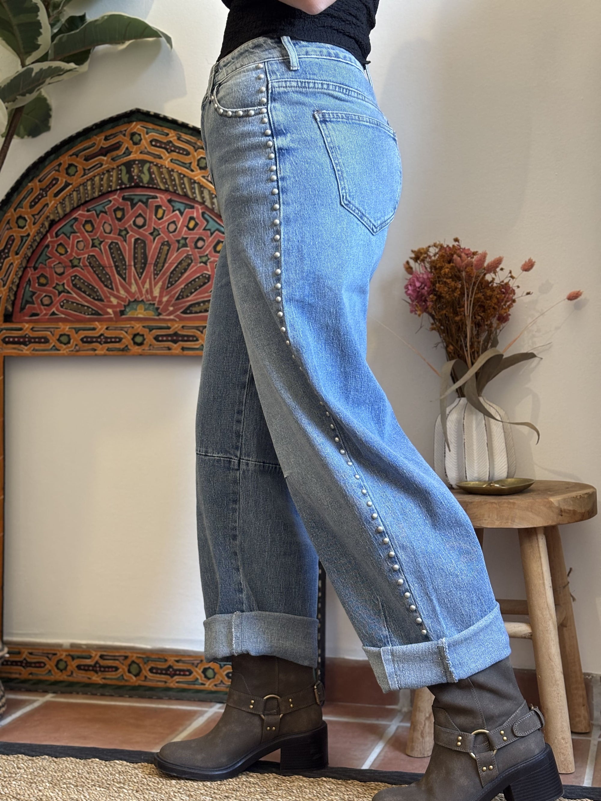 Jean Barrel - en Denim Clouté