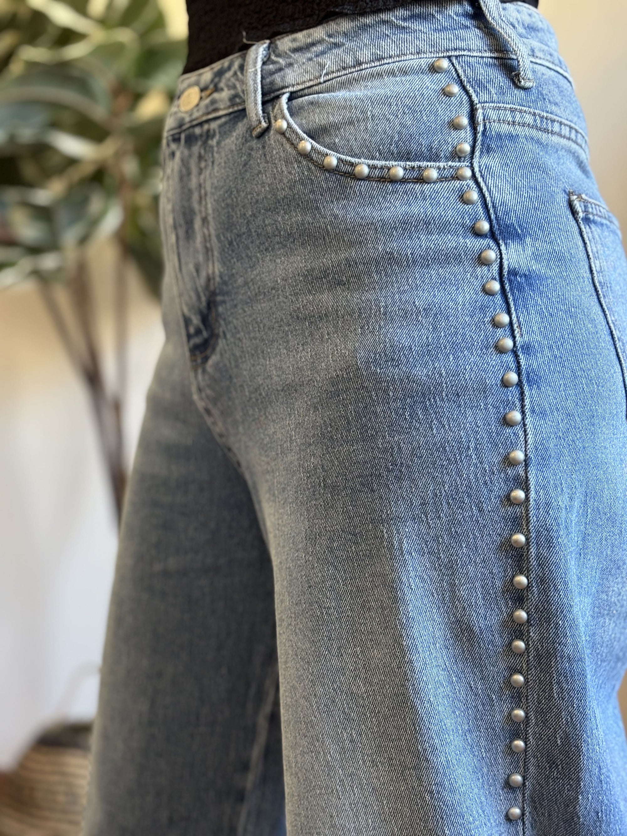 Jean Barrel - en Denim Clouté