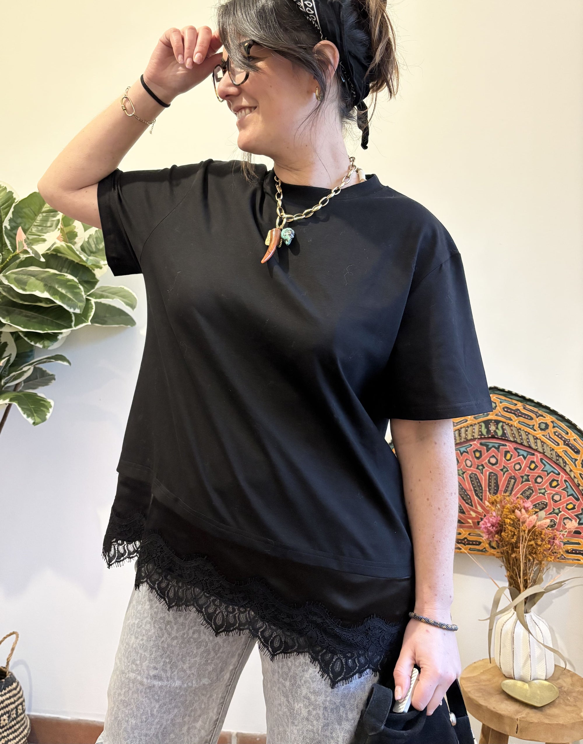 T-shirt à dentelle - Noir