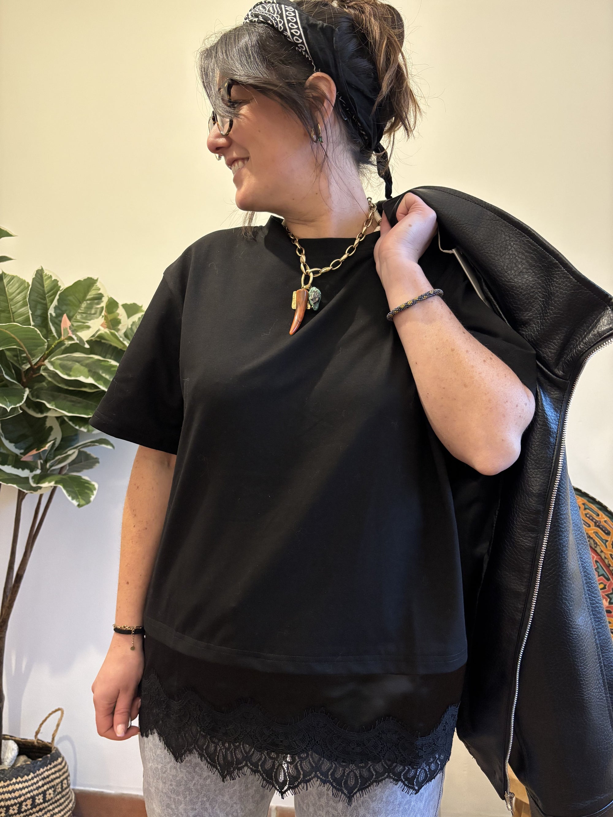 T-shirt à dentelle - Noir