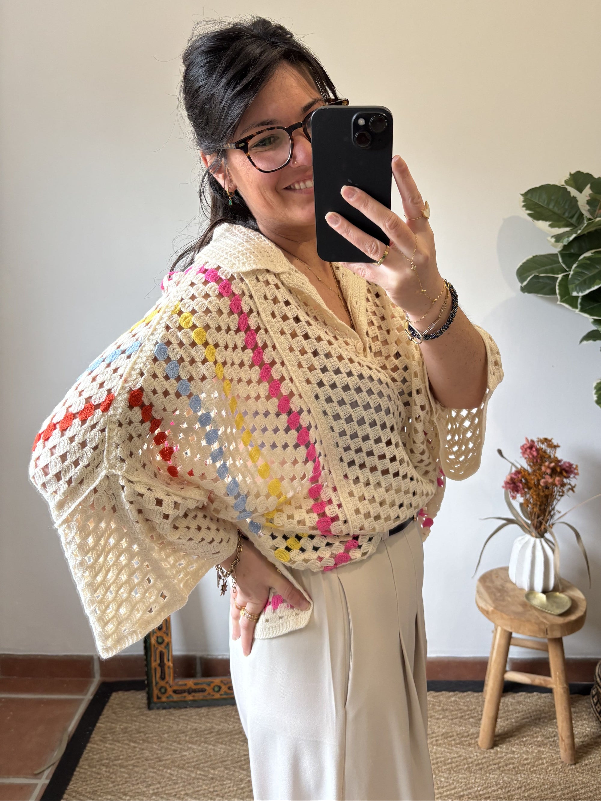 Le top Ambre en crochet blanc